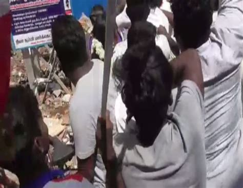 BJP, VCK party workers clash in Madurai over Ambedkar's birth ...