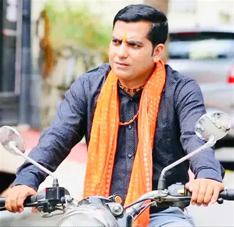 vandalism of hindu leader updesh rana car unknown persons attack car in ...