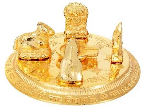 Kesar Zems - About Us