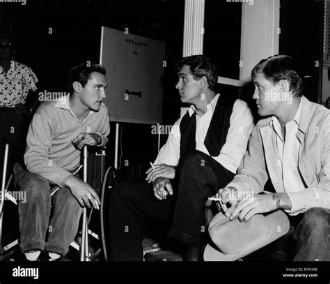 Géant Giant Year: 1956 USA Rock Hudson, Dennis Hopper Director: George ...