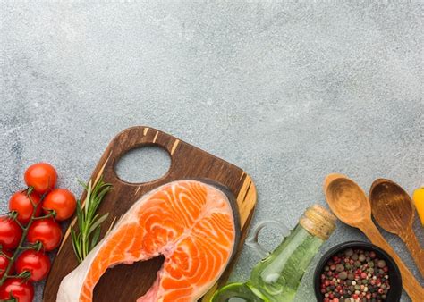 Top view fish food frame with copy-space | Premium Photo