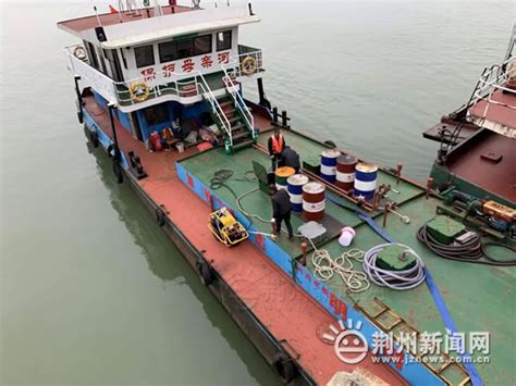 中部首个危化品码头船舶生活污水接收上岸网点投用 扫个码船上污水全上岸中国港口官网
