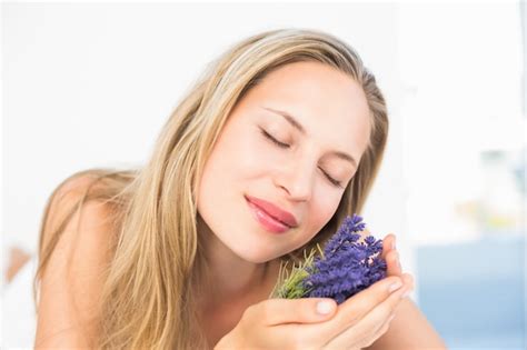 Blonde Message Table 的图像结果