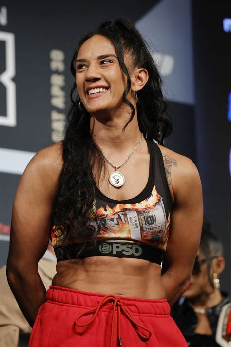 Amanda Serrano Boxing