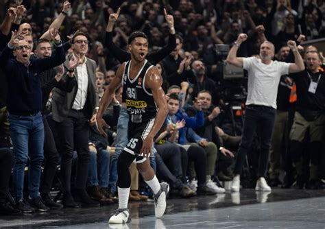 Partizan neuništiv u Areni – Trinkijeri: Moje srce je ovde; ŽOC ...