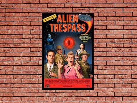 Alien Trespass Movie 2009 的图像结果