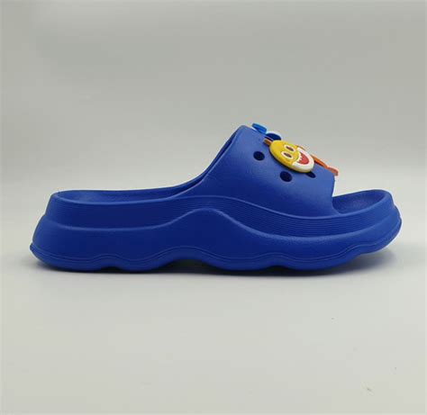 Pros: Trendy and Comfortable Crocs-Inspired Kids' Footwear mypros.in