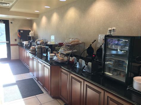 WINGATE BY WYNDHAM GREEN BAY/AIRPORT $67 ($̶9̶6̶) - Updated 2022 Prices ...