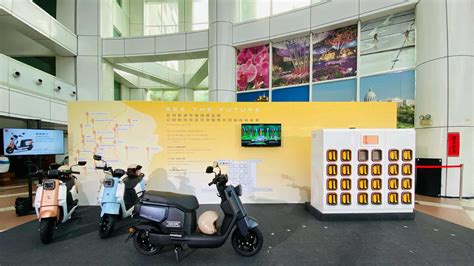 Could Soft Carbon Batteries Change The EV Game, As Well As Be Less Fire ...