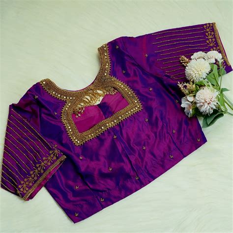 Customize – Kumaran Silks