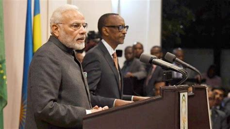 रवांडा के ऐतिहासिक दौरे पर PM मोदी, 20 करोड़ डॉलर कर्ज की पेशकश - pm ...
