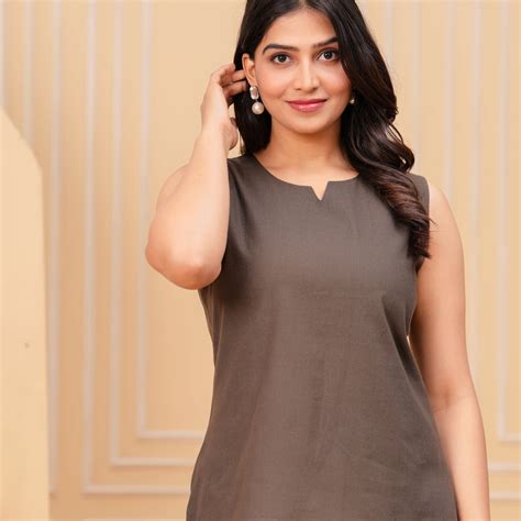Linen Solid Sleeveless Short Kurta – Sucoon