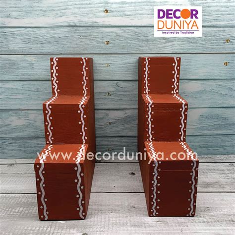 3 Step Diya Stand - Vilakku Padi - DS01 – Decor Duniya