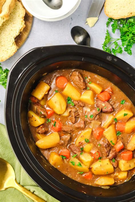 Slow Cooker Guinness Irish Beef Stew - Simply Stacie