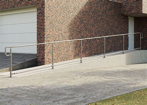ADA Ramp Railing Inline - 24' - 30' | Simplified Building