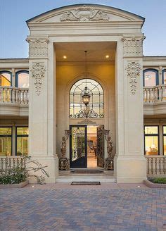 Commercial Building Images 的图像结果