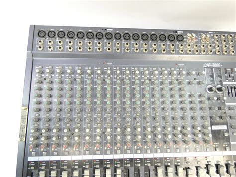 Yamaha EMX5000-20 Powered Mixer - 20 Channel Professional Mixing ...