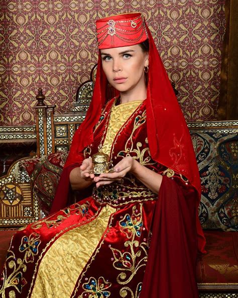 Turkish traditional garment. Турецкий национальный костюм. Turkey
