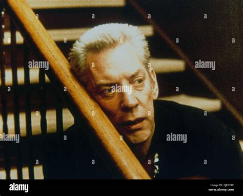 DONALD SUTHERLAND, THE ROSARY MURDERS, 1987 Stock Photo - Alamy
