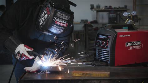 180 AMP MULTI-PROCESS, DUAL VOLTAGE WELDER - Lincoln Electric