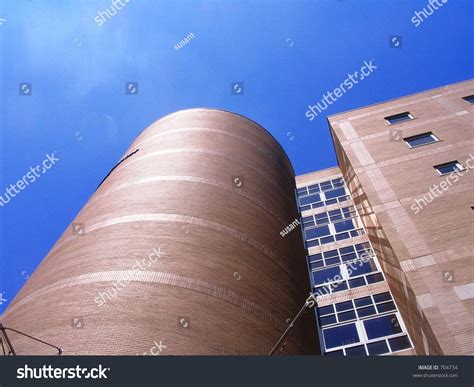 Medical School 的图像结果