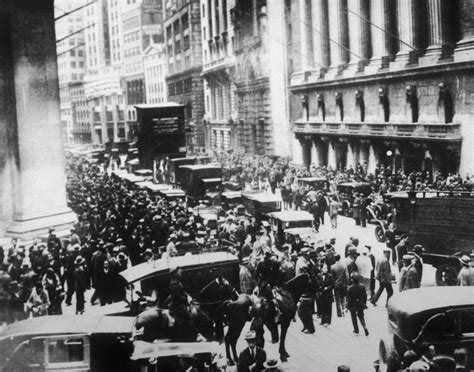 Black Tuesday | 1929 Stock Market Crash, Great Depression, Regulation ...