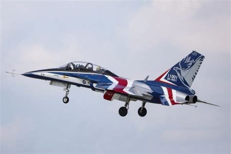 Taiwan tested its first T-5 Brave Eagle domestic training aircraft ...