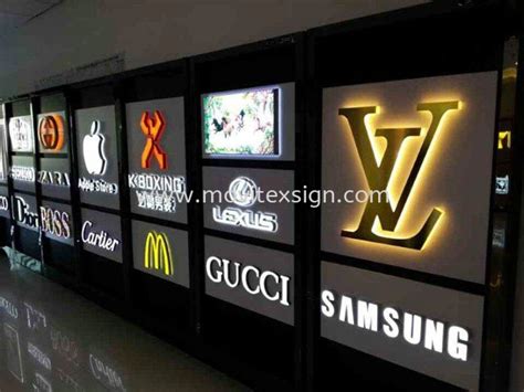 LED Sign Tri Color Softcubic 的图像结果