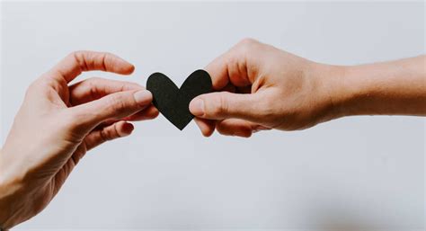 Navigating Relationships: Advice for Modern Women, Read Blog