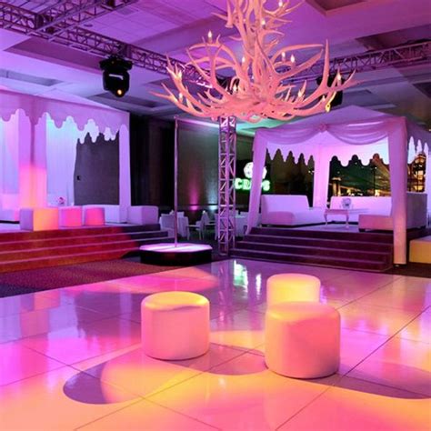 Music Club 的图像结果