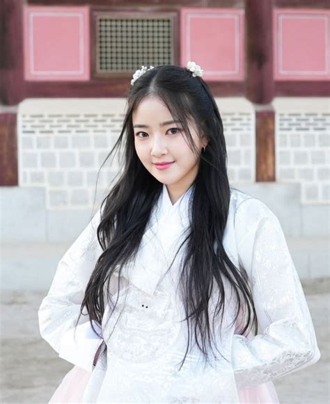 Mengenal Member Girl Band VVUP yang Berasal Dari Korea, Salah Satunya ...