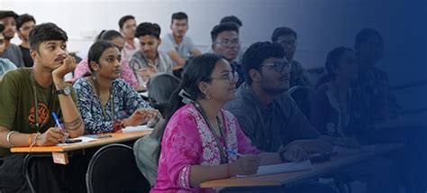 Best Commerce College in Ahmedabad | Admission Open