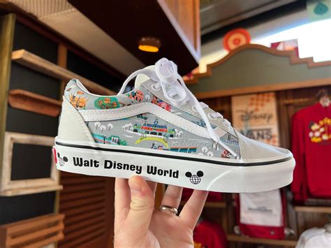 Vans Disney 50th Anniversary 2022 New - munimoro.gob.pe