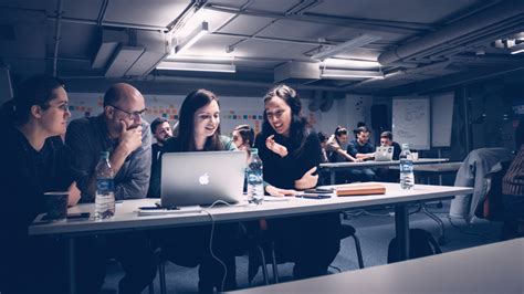 User-Experience Training 的图像结果