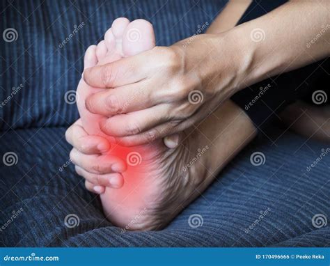 Foot Pain, Sore Feet of Young Asian Woman and Use Hand To Massage Feet ...