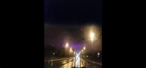 Alien UFO, Nibiru or mere reflection? Purple sky in Ohio triggers ...