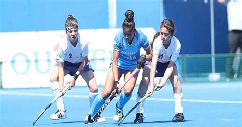 India storm into semifinals with 11-0 thrashing of Chinese Taipei