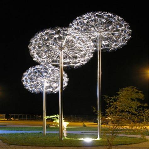 不锈钢灯光雕塑_河北瀚泽园林雕塑有限公司