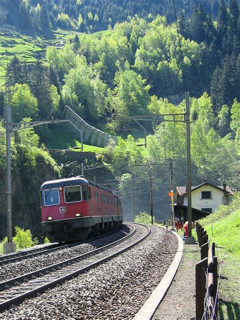 SBB Lokomotive Re 6/6 11676 Zurzach ( Hersteller SLM Nr. 5… | Flickr