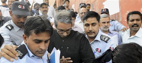 Lock-in of JNU vice chancellor ends, but protests over missing student ...