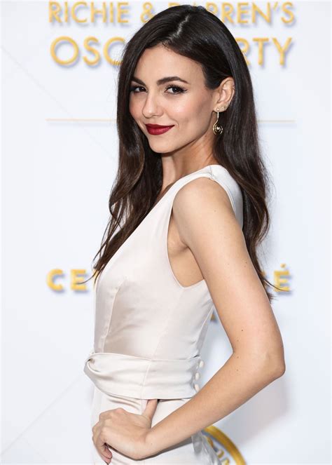 Victoria Justice - Darren Dzienciol And Richie Akiva's Annual Oscar Pre-Party in Bel Air 03/10 ...