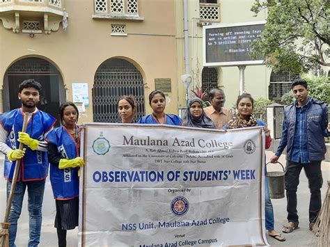 Maulana Azad College