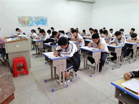 2022年福建漳州专升本考试现场确认时间：2021年12月25日至26日