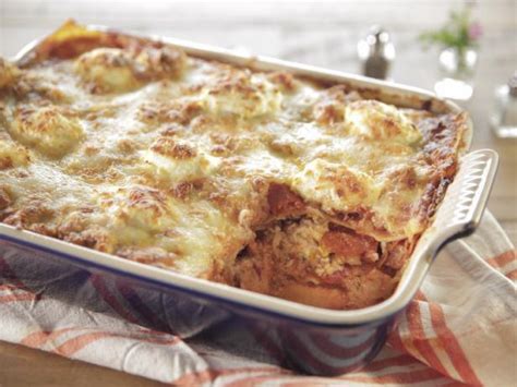Cowboy Lasagna Recipe   Trisha Yearwood   Food Network