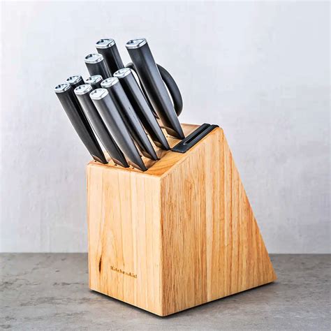 How To Finish A Wood Knife Block | CitizenSide