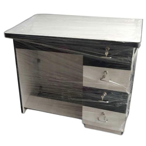 Computer Table 的图像结果