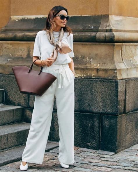 Business-Casual 女生 的图像结果