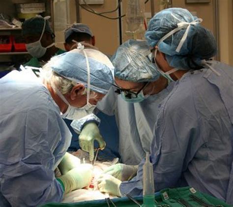 Ulcerative Colitis Surgery 的图像结果