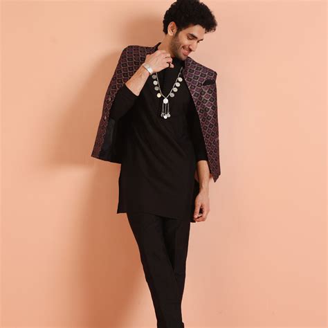 Men Purple Woven Design Ethnic Motifs Kurta Jacket Trouser Set – Kisah