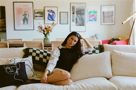 Meet Delaney Rowe — passerby